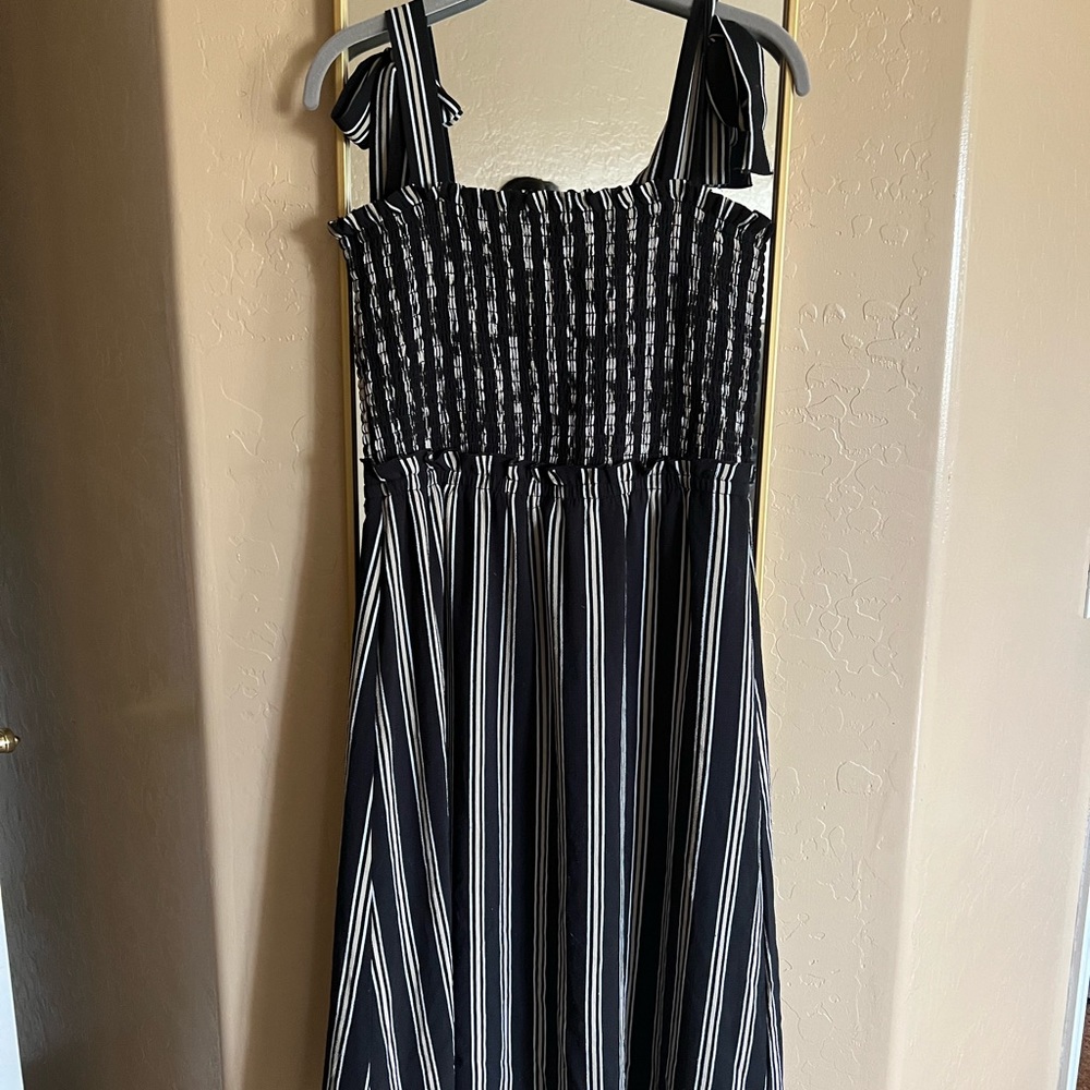 Womens Ali & Jay Smocked Striped Black Dress with Adjustable Tie Straps Size M